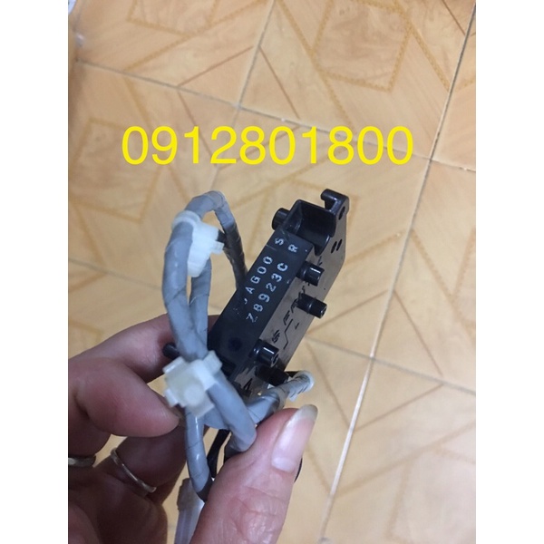 Cảm biến rung máy giặt Panasonic NA-128VG5 8kg 1200 cửa ngang chính hãng