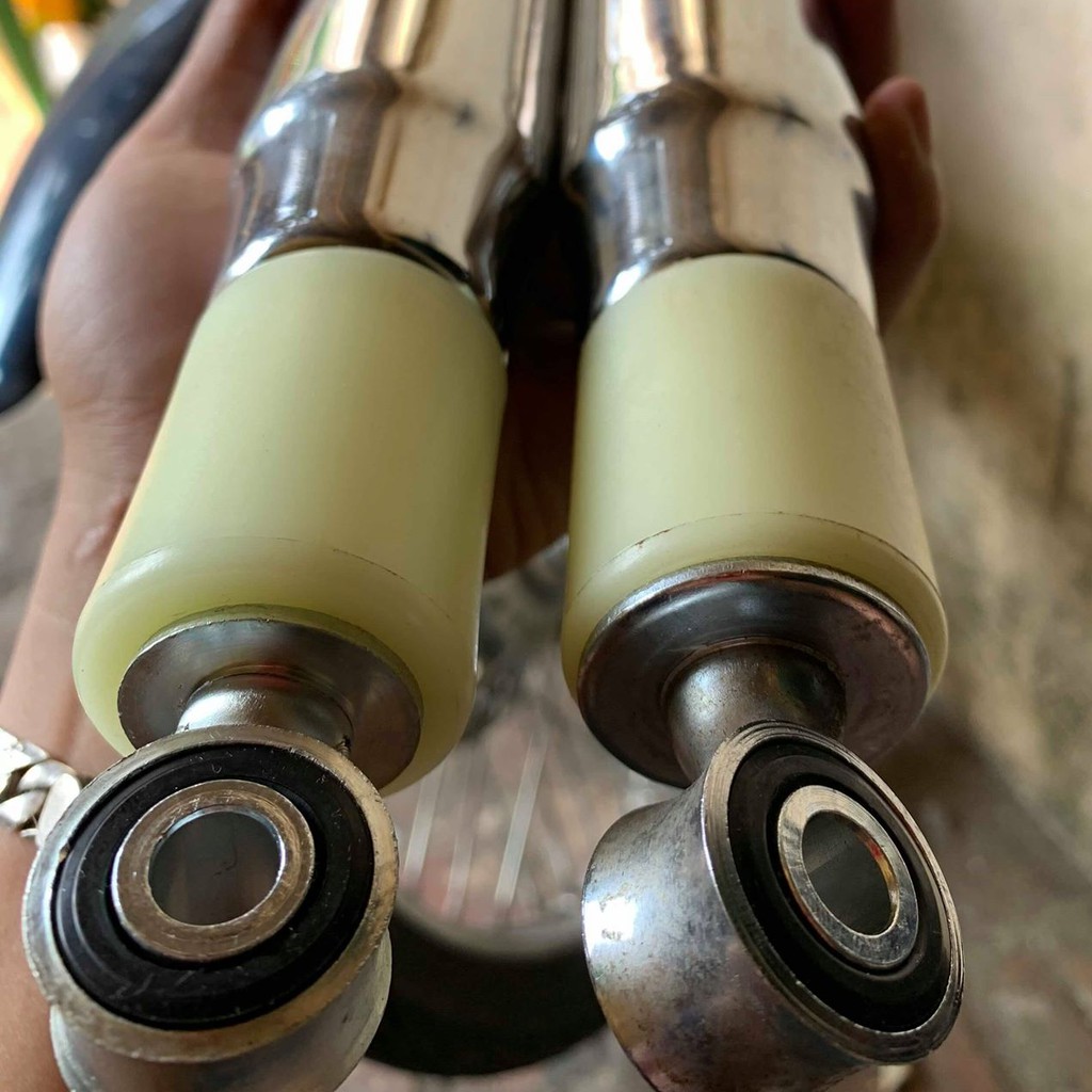 Phuộc sau suzuki viva 2002