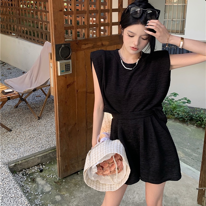 Set Áo Sát Nách Và Quần Short Dáng Rộng Thời Trang Mùa Hè Cho Nữ