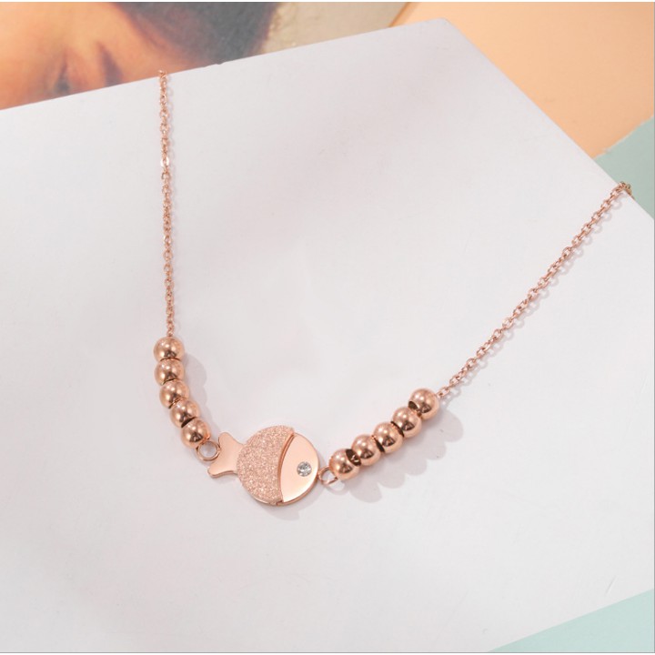 Dây chuyền nữ titan cao cấp hình con cá lớp phun cát siêu đẹp, bền màu, hợp thời trang