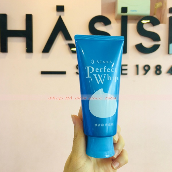 Sữa Rửa Mặt Sạch Sâu Dưỡng Ẩm Da SHISEIDO SENKA PERFECT WHIP CLEANSING FOAM 120g (tuýp xanh)