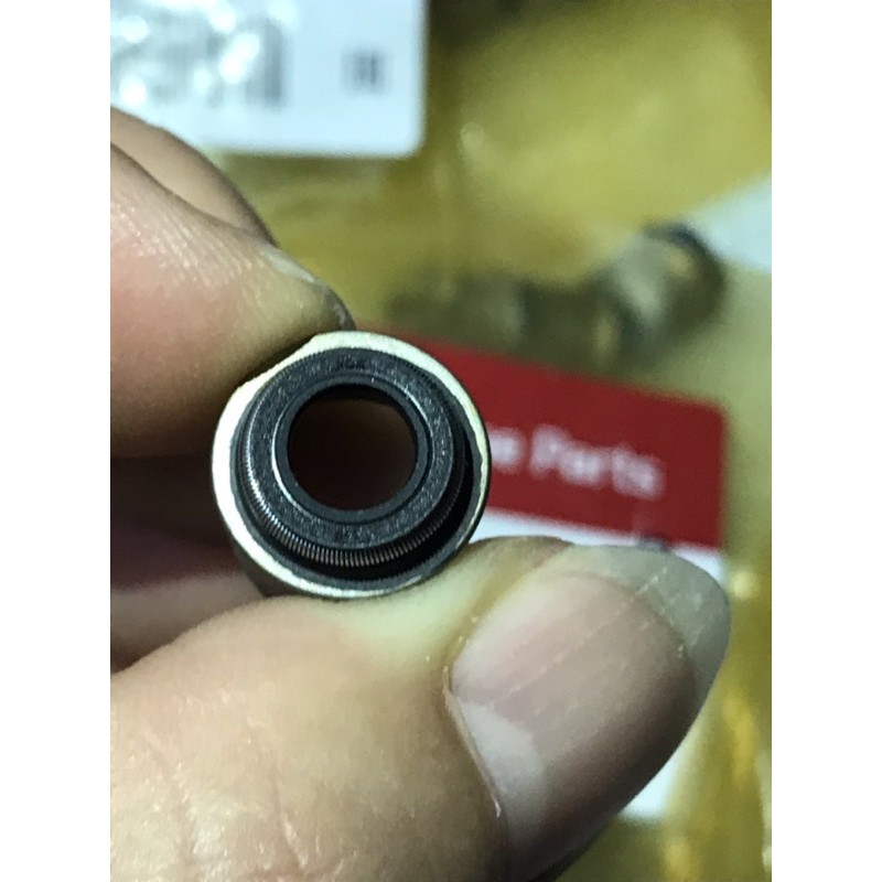 Bộ phớt ghít xupap 8 con Kia Pride, CD5 -  MB63010155