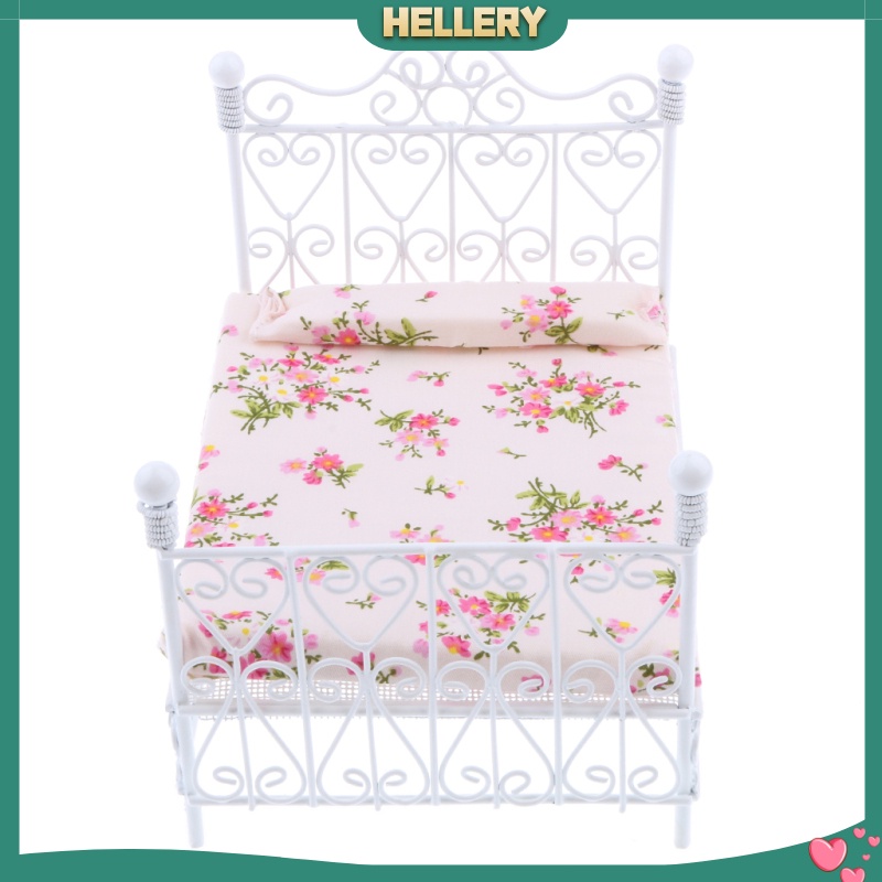 Giường Đôi Bằng Kim Loại Phong Cách Châu Âu Tỉ Lệ 1: 12 Trang Trí Nhà Búp Bê