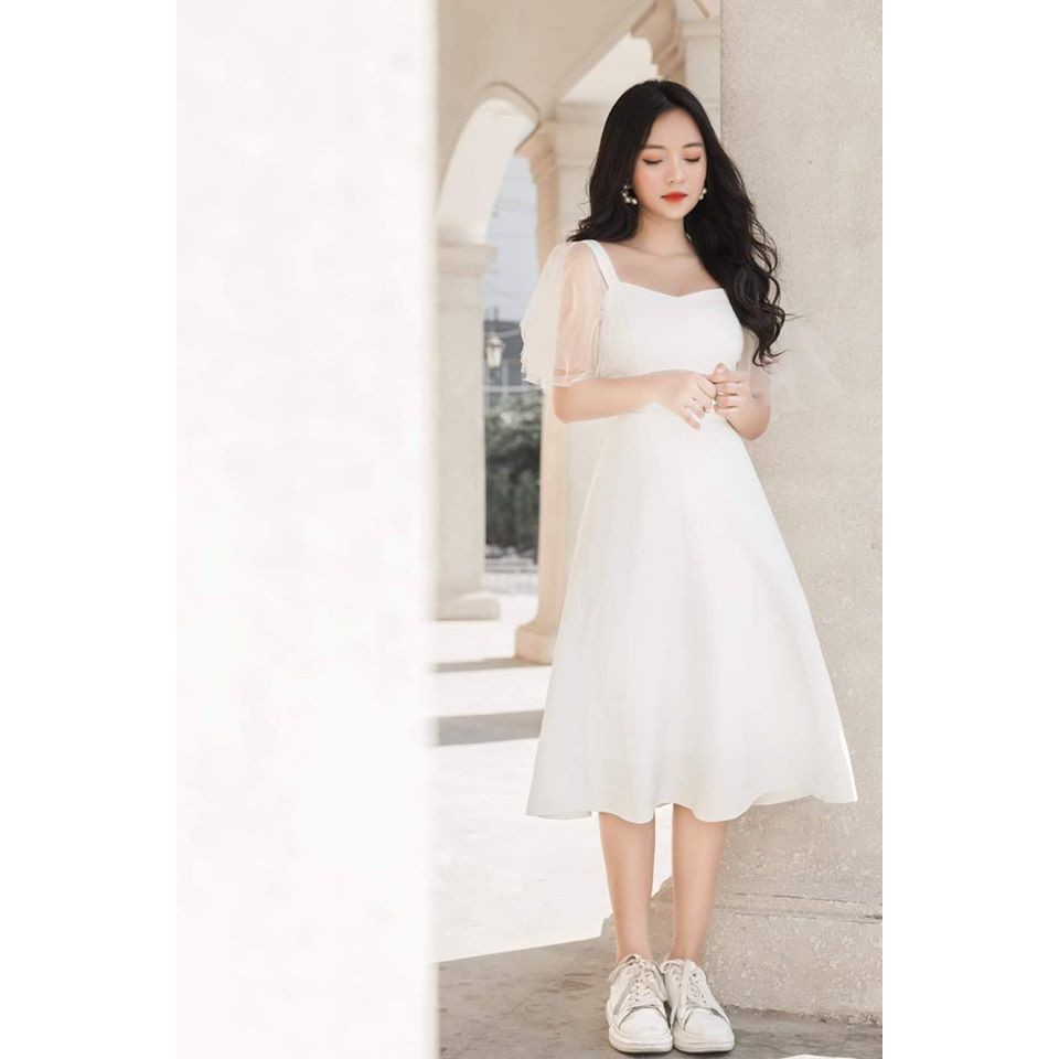 Đầm dự tiệc dáng xòe phối tay lưới siêu xinh mã