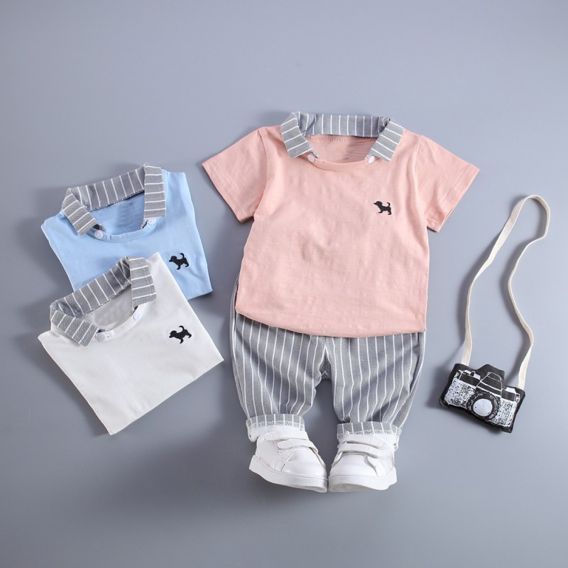 Set áo thun + quần short kẻ sọc cho bé trai