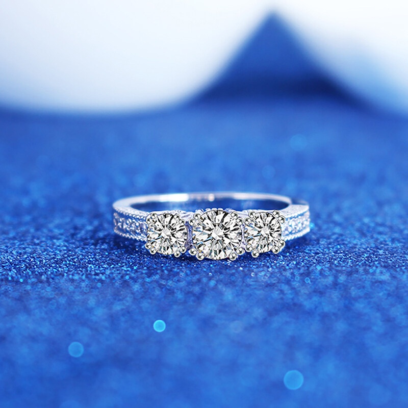 Nhẫn Kim Loại Màu Đen Đính Đá Zircon Sang Trọng Thời Trang Cho Nữ