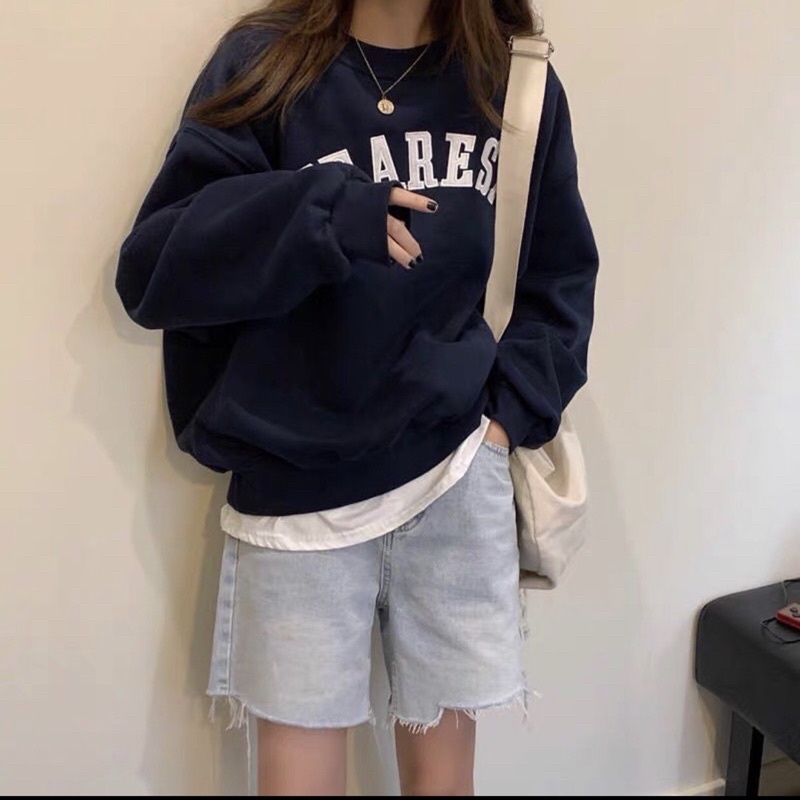Áo sweater chữ