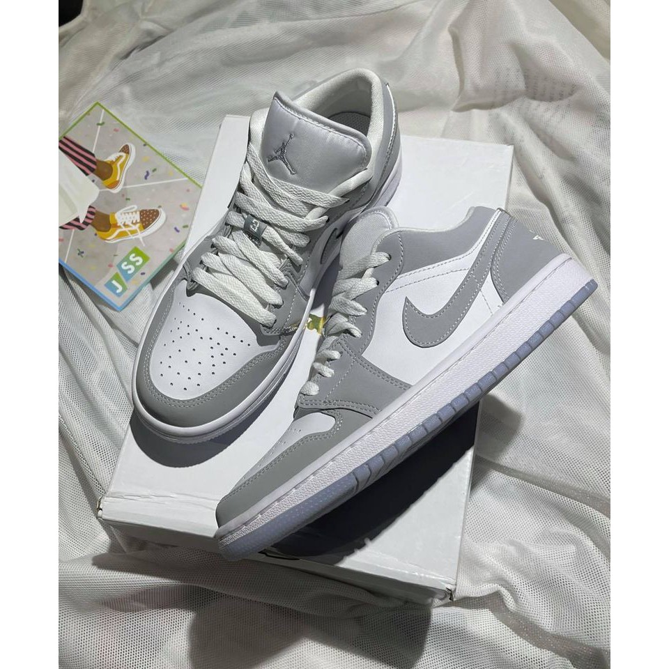 Giày sneaker Nike Air Jordan