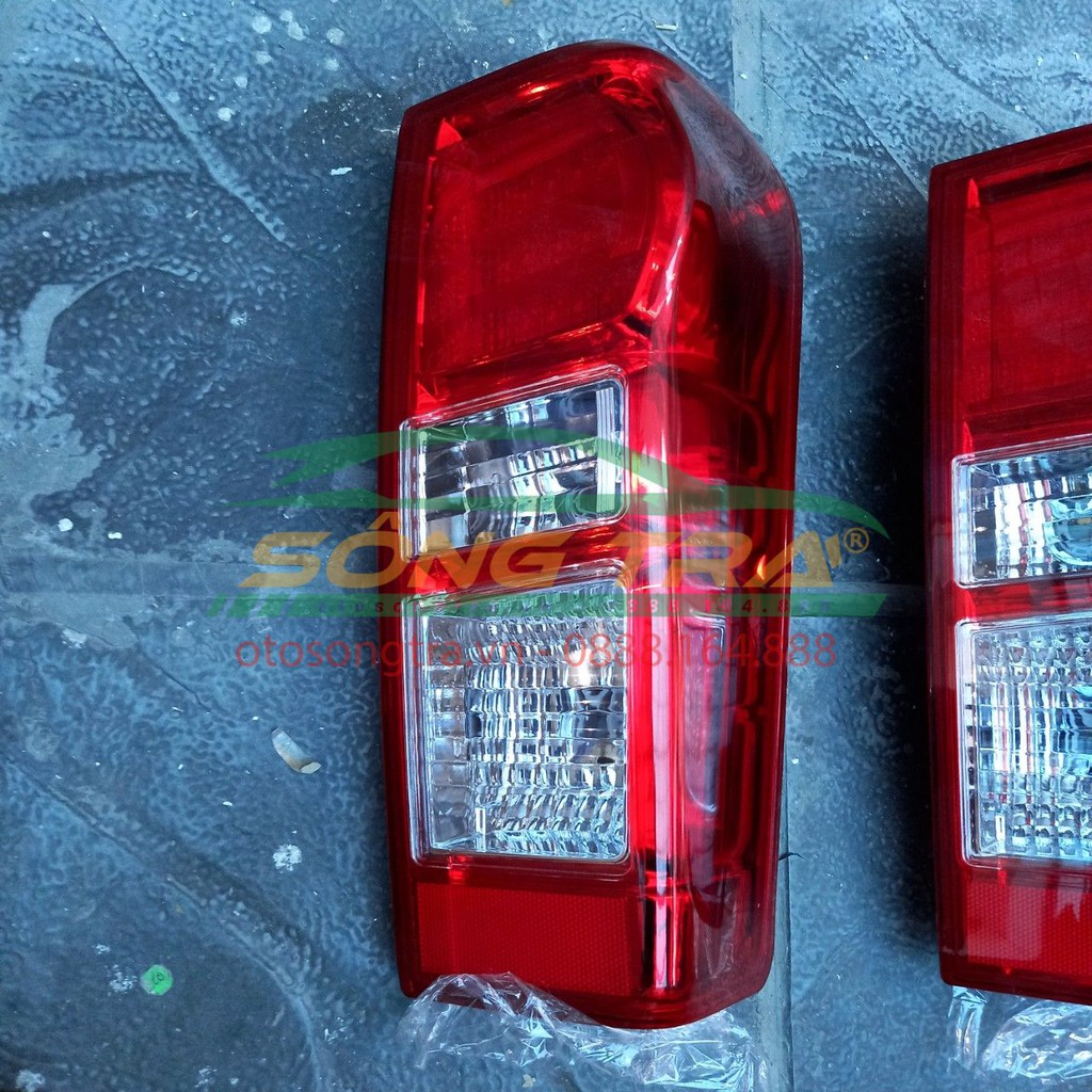 ĐÈN HẬU ISUZU DMAX, ĐÈN PHANH ISUZU DMAX, CÁC ĐỜI XE