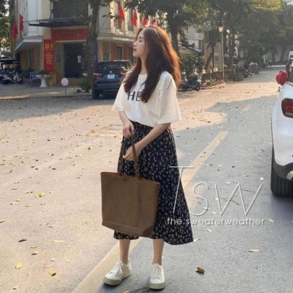 Áo phông nữ kèm váy hoa nhí siêu hot 2021 - Bao form chất, mặc là xinh , , | BigBuy360 - bigbuy360.vn