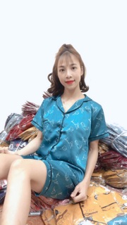 Đồ Bộ Lụa Satin Lửng