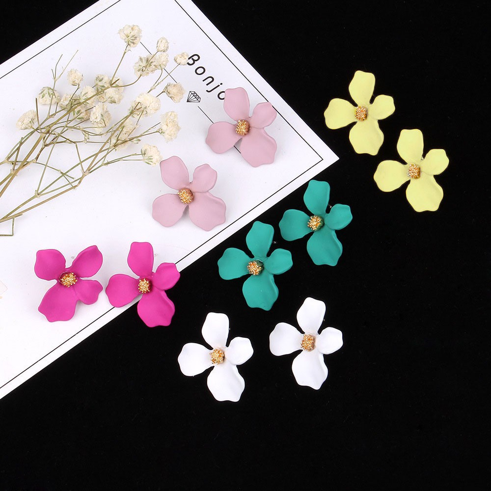 Khuyên tai hình cánh hoa thiết kế thanh lịch cho nữ