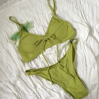 Bikini 2 mảnh có gọng
