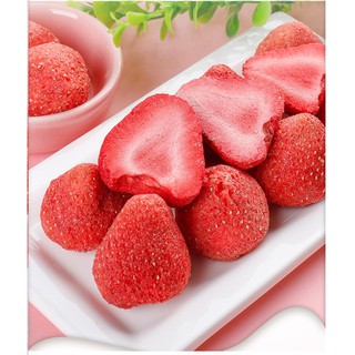 Dâu sấy lạnh