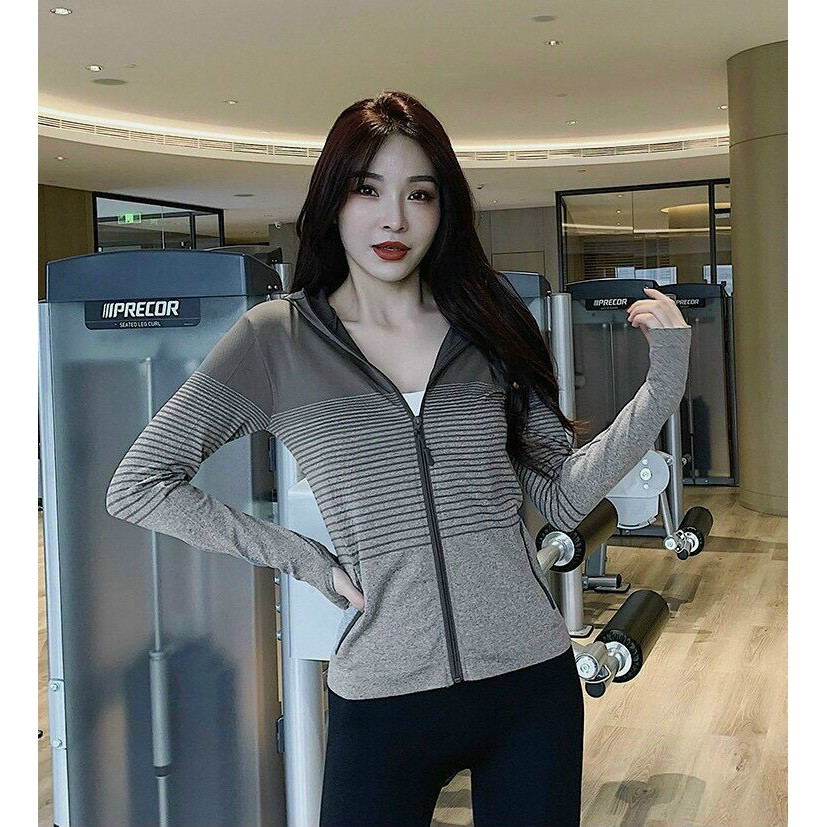 Video ( ÁO CÓ MŨ)  ÁO KHOÁC TẬP GYM, YOGA CAO CẤP HOTTREND 2021