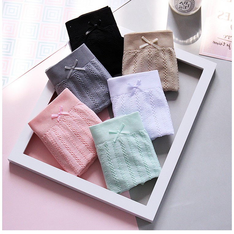 Quần lót lưng cao phong cách Hàn Quốc