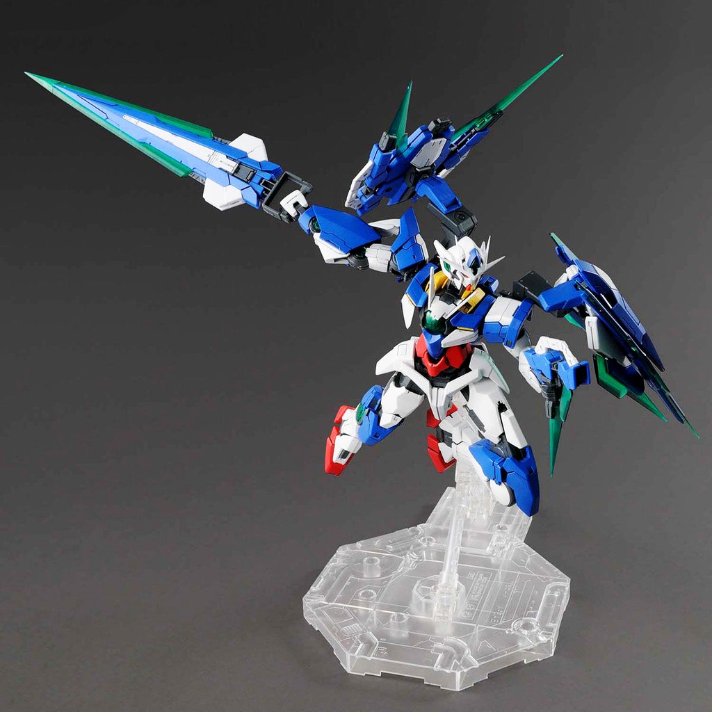 Mô Hình Gundam Bandai MG 00 QanT Full Saber 1/100 Gundam 00V [GDB] [BMG]