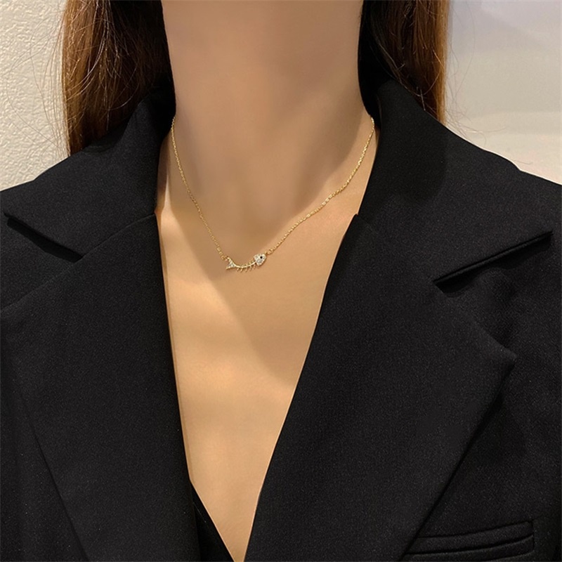 Dây chuyền mạ vàng 18k hình xương cá độc đáo