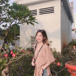 Áo phông giấy cổ tim thời trang hot