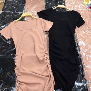 Váy body cổ vuông dúm eo