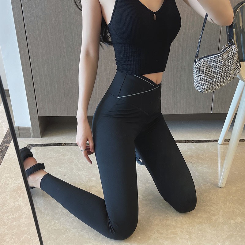 Quần tập yoga gym leggging nữ Cạp chéo Hàn Quốc Nâng Mông- Co Giãn- Mát Mịn Siêu hách dáng New QGY05
