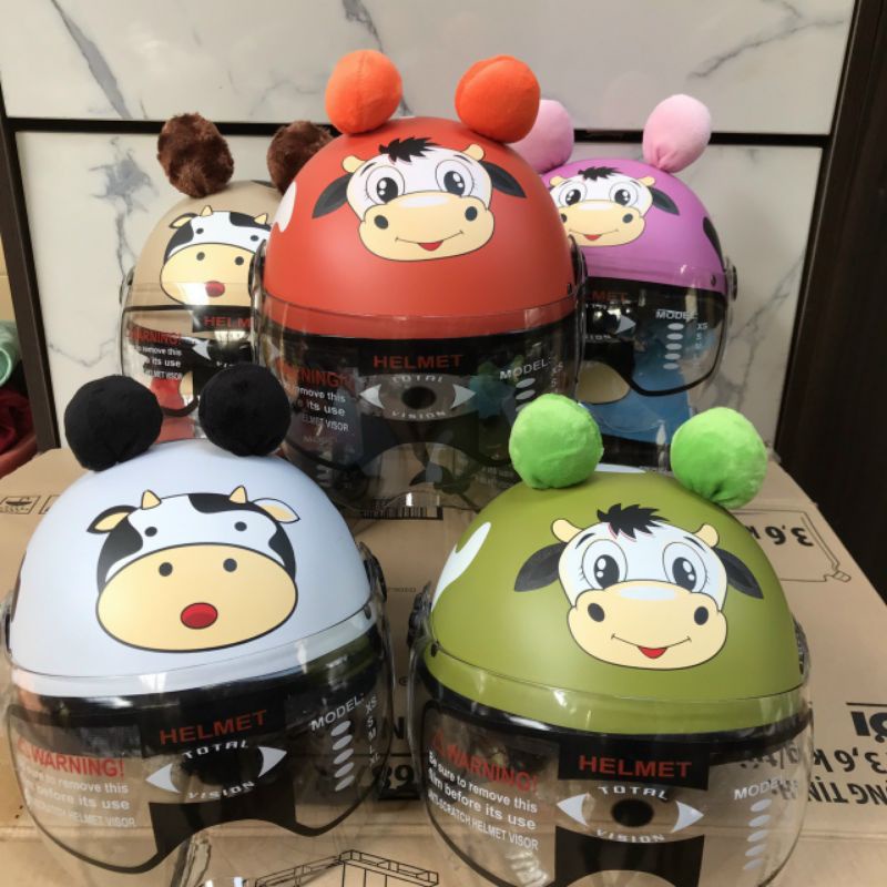 Mũ Bảo Hiểm Trẻ Em 2 đến 7 Tuổi Họa Tiết Bò Sữa Kèm Kính