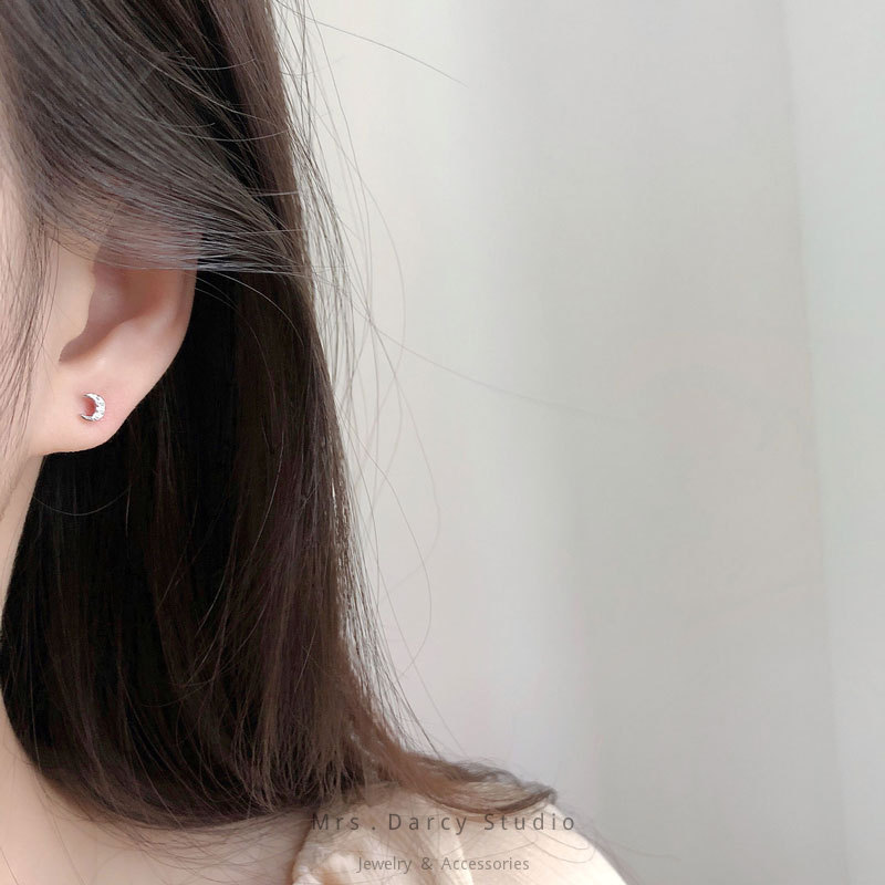 MRS.D【In Stock】100% Sterling Silver The Moon Sceptre Is Irregular S925 Earrings Stud Earrings Colors of Zircon Jewelry Gift Ear Clips Minimalist Earring Design Jewelry Girls Allergy Free