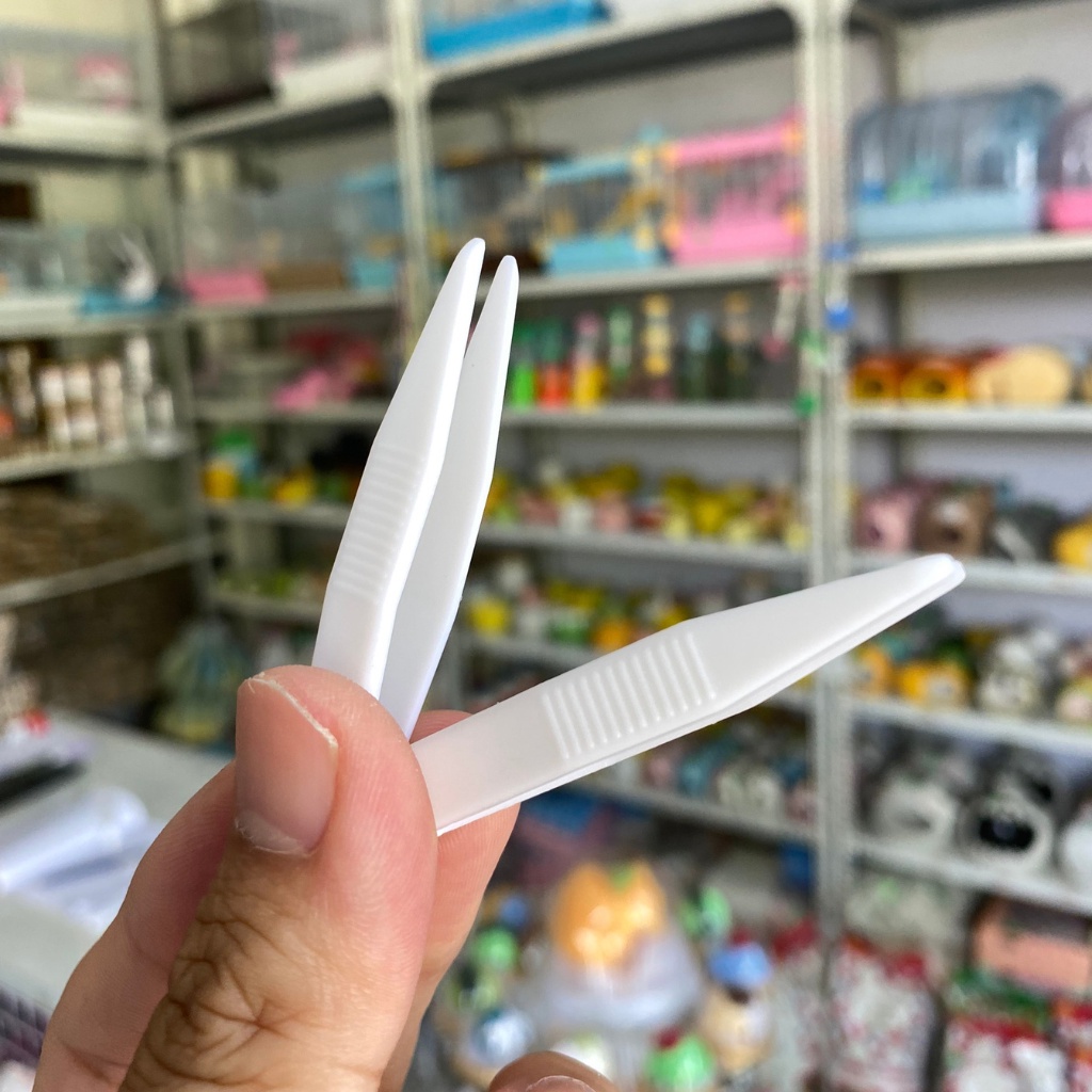 Nhíp kẹp gắp đồ ăn cho hamster, sóc, bọ, nhím