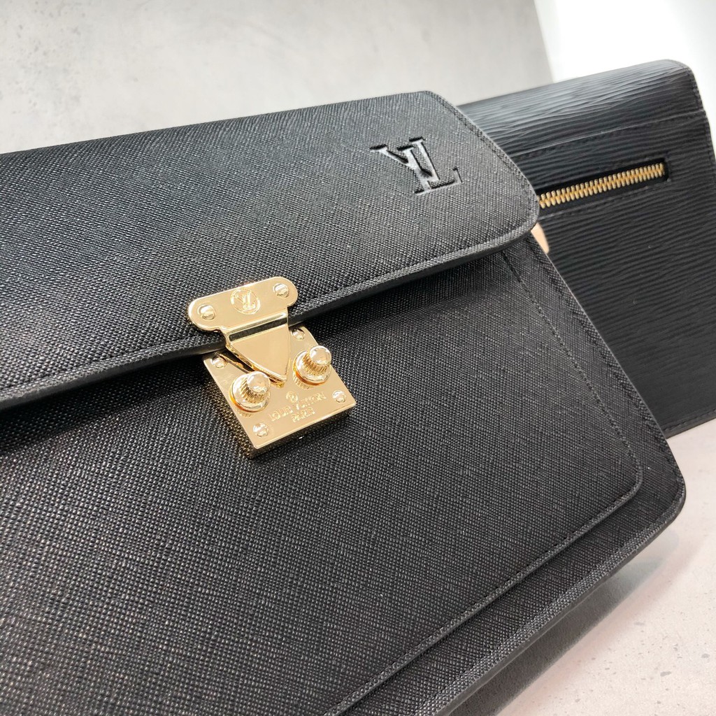 Ví Câm Tay Clutch  LV2 Neww 2020