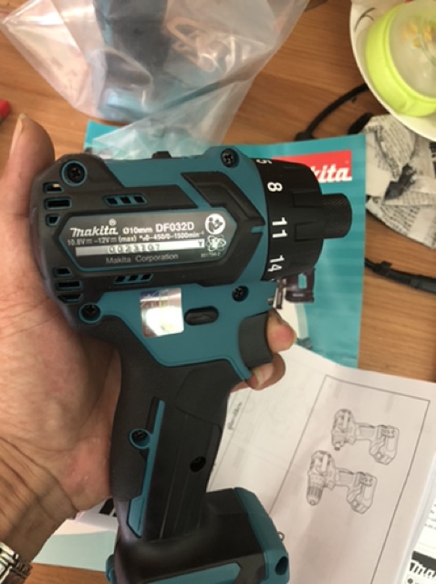 Makita DF032DZ 12V bh 6 th