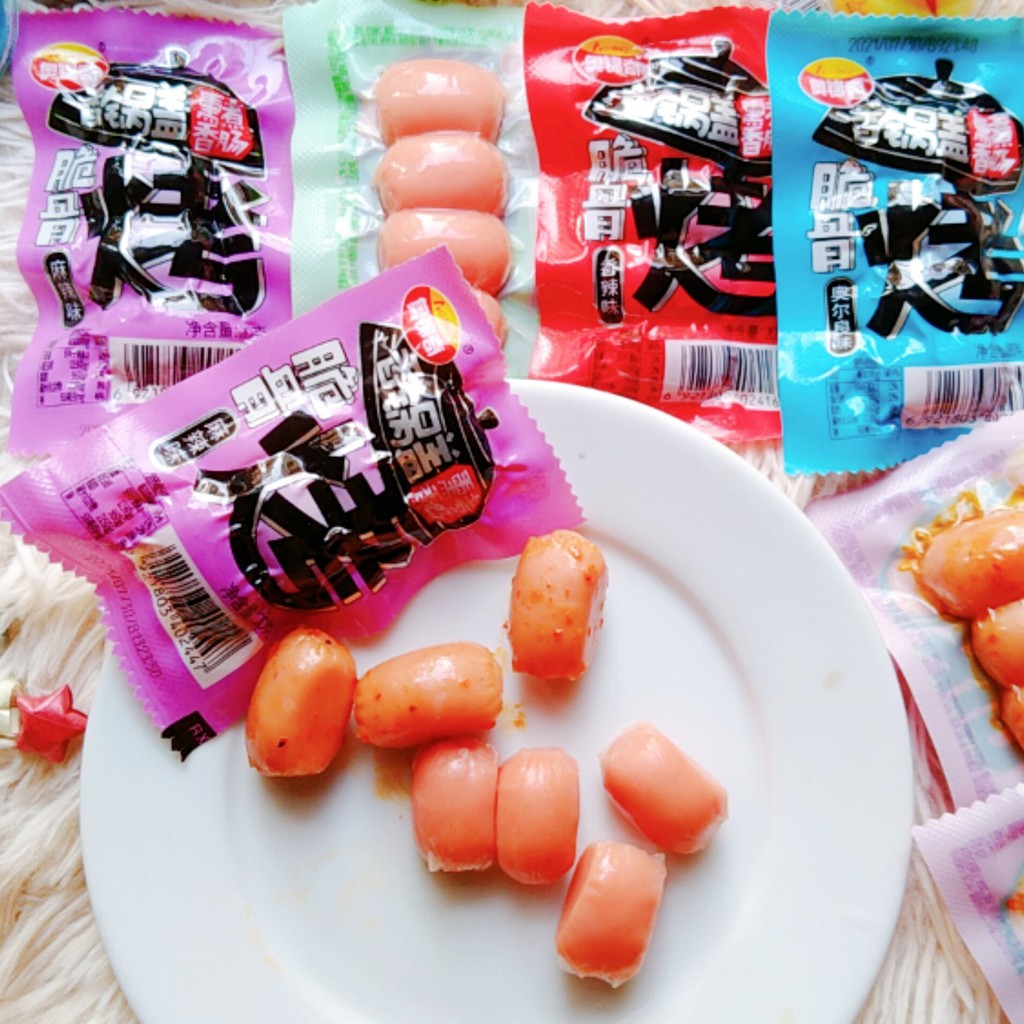 Set 40 Viên Xúc Xích Gà Sụn Non Ăn Liền Loại Ngon, Mềm Giòn Đủ Vị Cay Và Không Cay, Dùng Ăn Vặt Hoặc Kết Hợp Món