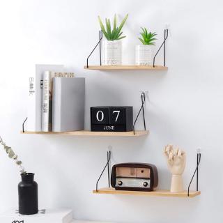 Kệ gỗ treo tường trang trí phong cách hiện đại