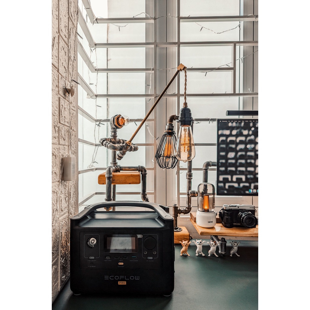 Đèn Decor - Đèn Ống Nước Trang Trí Bóng Sợi Đốt Edison - The Fishing Man