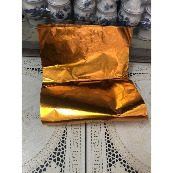 Trang kim  cốt bát hương