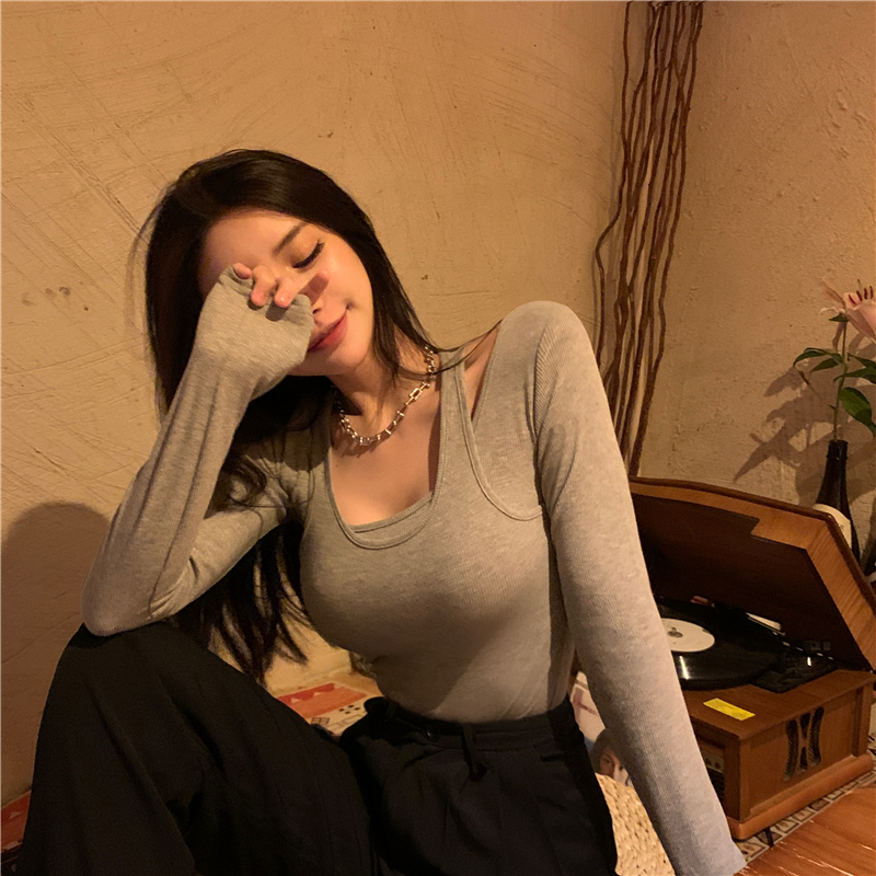 Áo thun IELGY tay dài màu trơn phong cách retro cho nữ