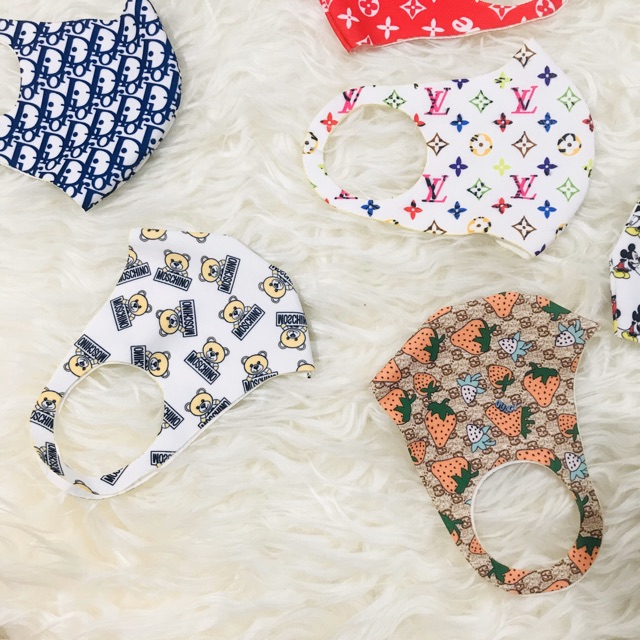 Combo 10 Khẩu Trang Vải Sang Chảnh Chống Bụi Cực Đẹp | BigBuy360 - bigbuy360.vn