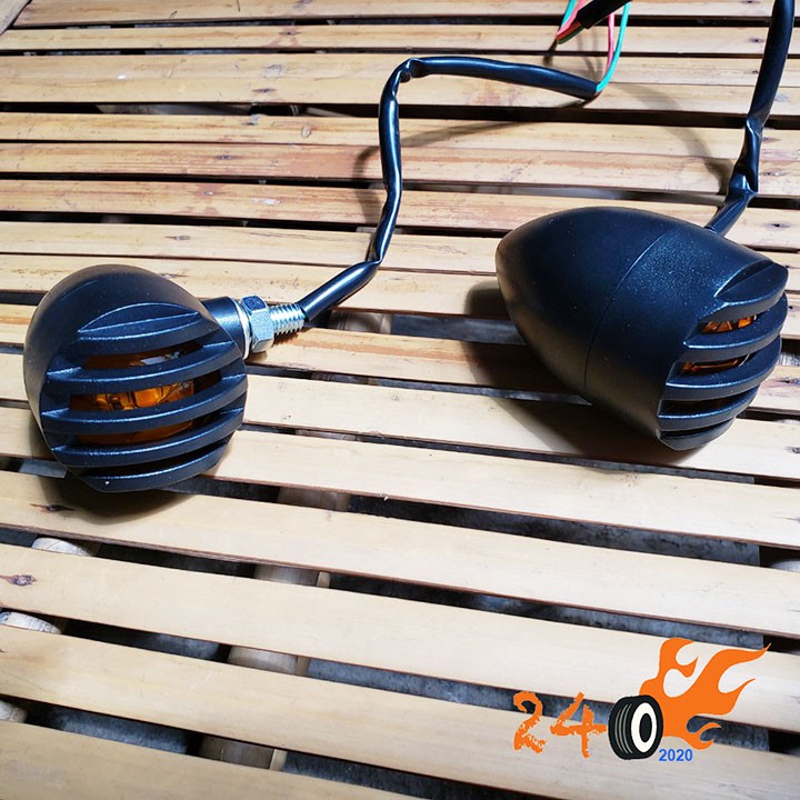 XI NHAN CHO XE MOTO SỌC NHỰA ĐEN ABS