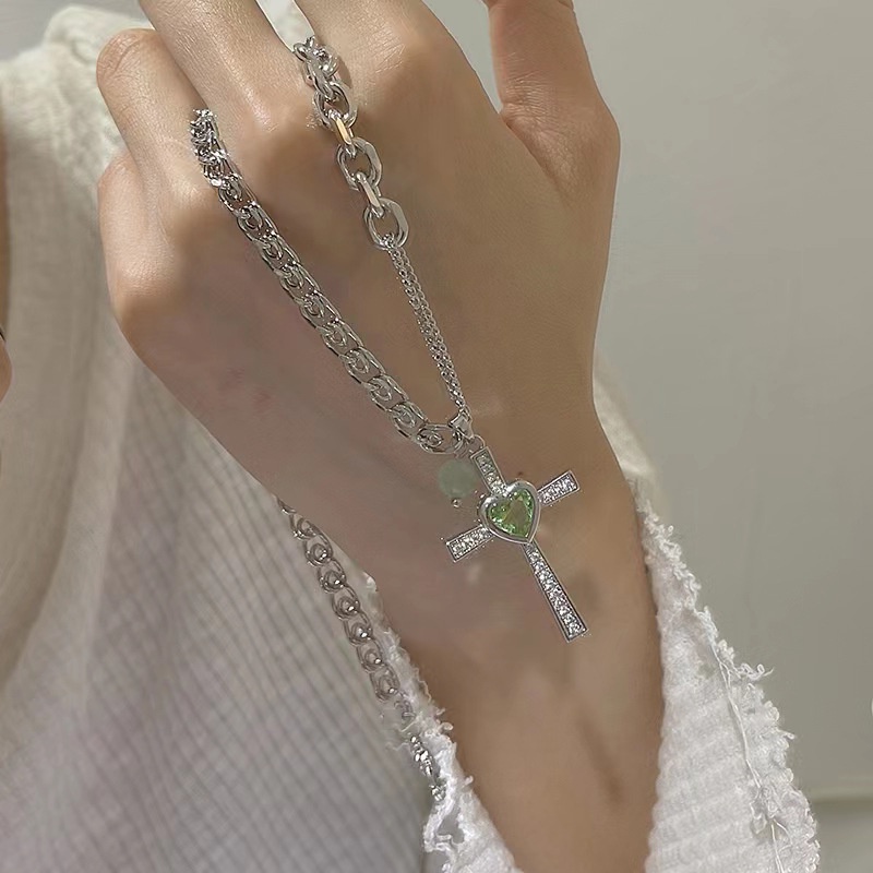 Vòng cổ Mặt Hình Thánh Giá Đính Đá Xanh Lá Thời Trang Cho Nữ