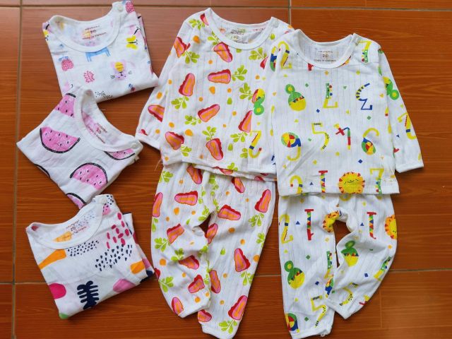 [ ngẫu nhiên] Combo 5 bộ cotton giấy dài tay cúc giữa bé trai bé gái