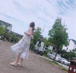Đầm cầu vồng