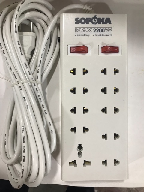 Ổ cắm điện đa năng 10 lỗ.