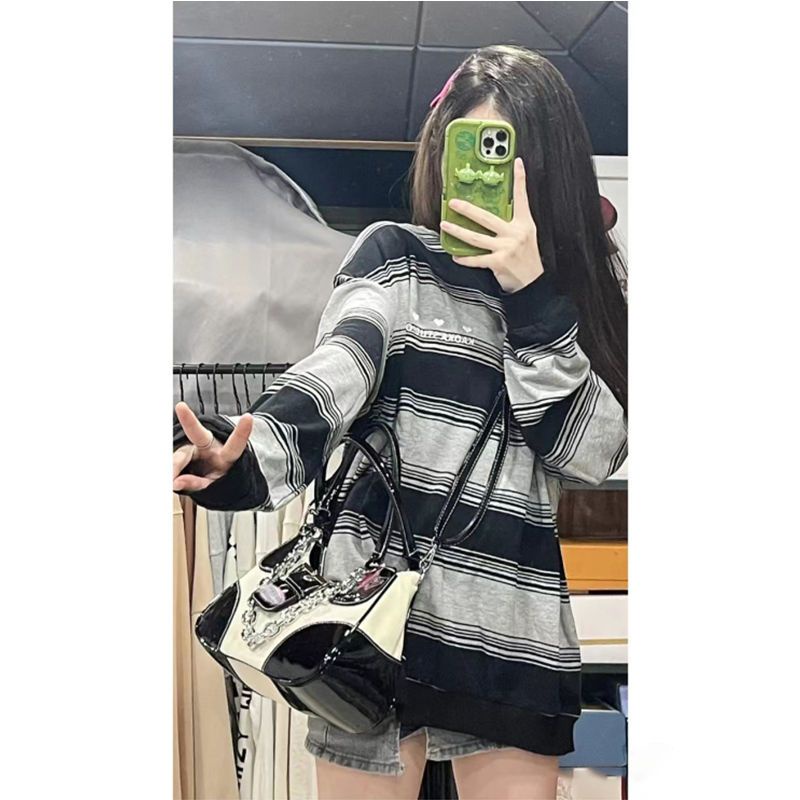 Túi Đeo Vai Chất Liệu Da Nylon Phối Dây Xích Kim Loại Thời Trang 2022 Cho Nữ