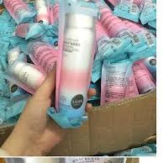 Xịt chống nắng nâng tone Maycreat km