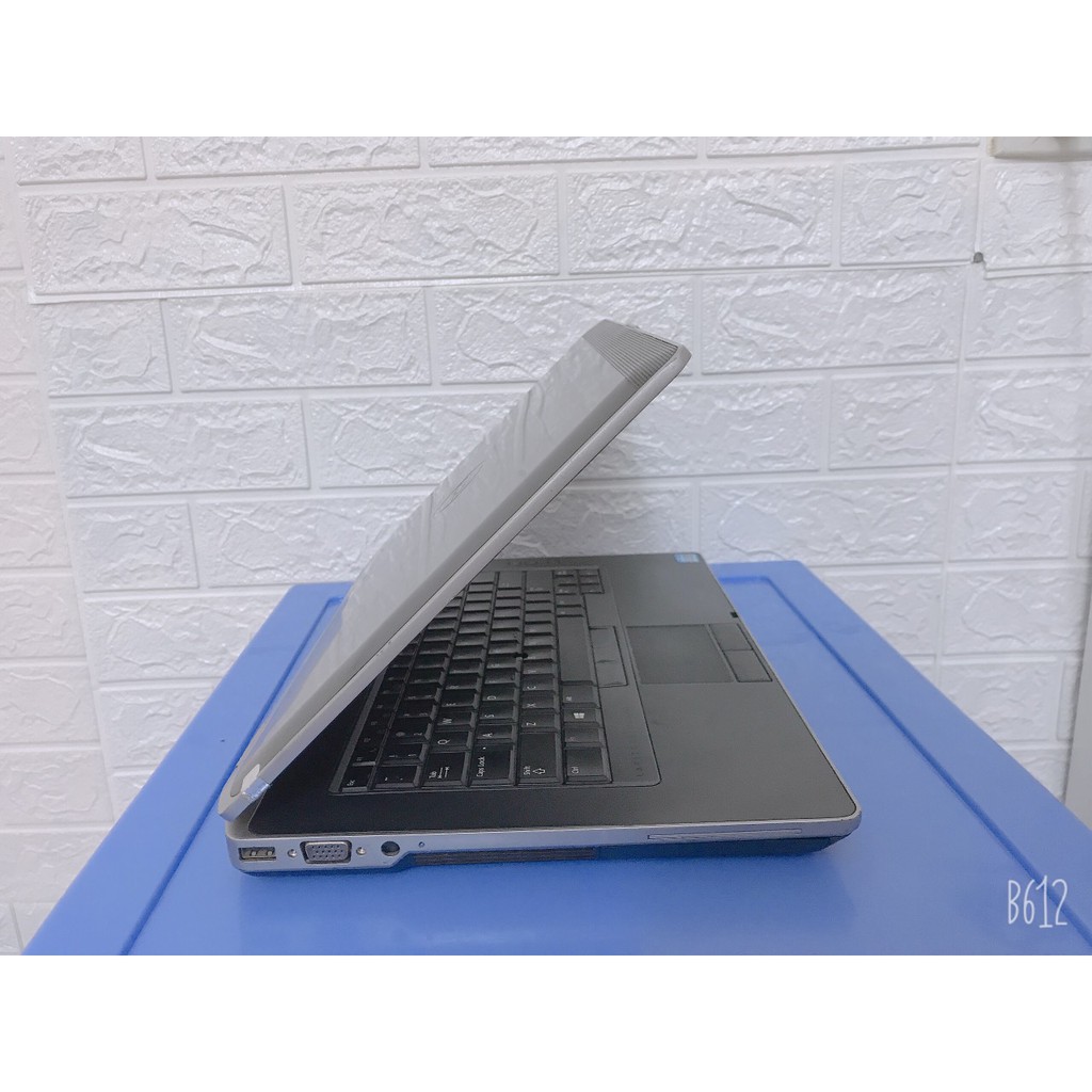 Laptop dell latitude E6430-6420 core i5-3340m ram 4GB8GB ổ cứng ssd120GB dùng văn phòng học tập,chơi game giá rẻ