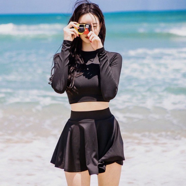 Bikini đi biển, Đồ bơi nữ croptop tay dài đen trơn vải thun co dãn thời trang cực chất mẫu mới 2021 (45-60kg)