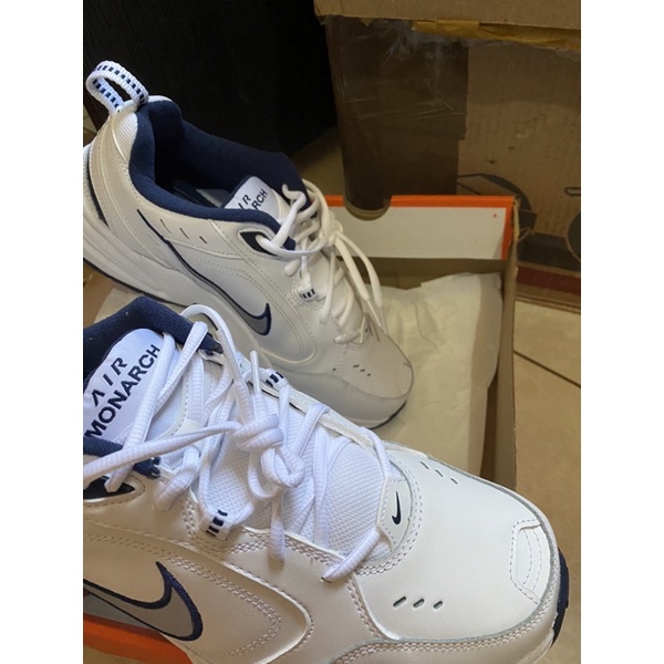 Giày Nike air Monarch IV new