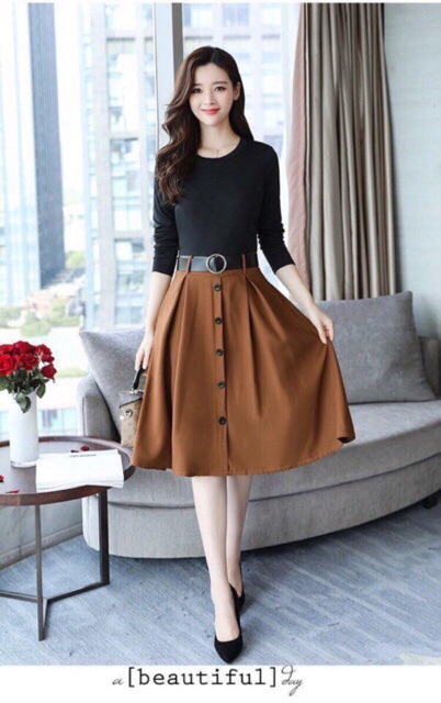 CHÂN VÁY MIDI PHỐI NÚT XINH ĐẸP | BigBuy360 - bigbuy360.vn