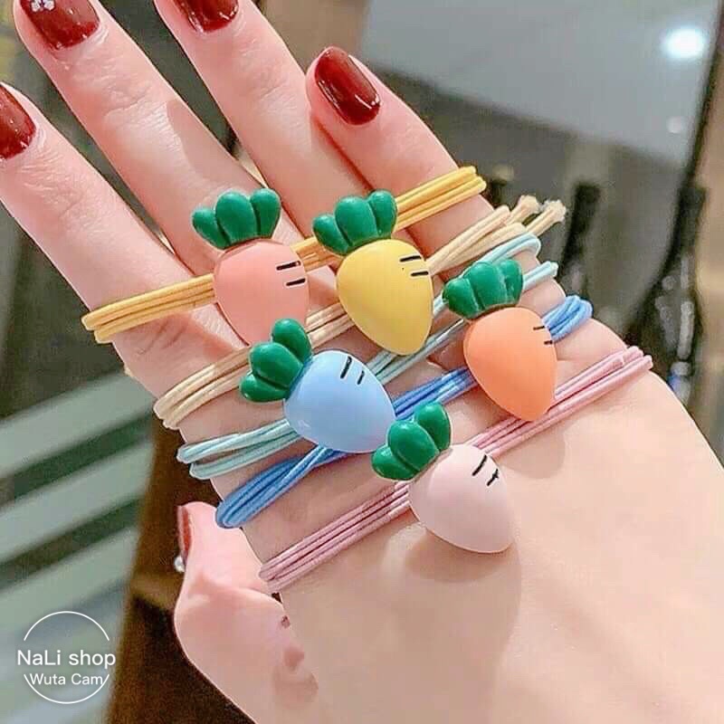 DÂY CHUN CỘT TÓC CÀ RỐT DỄ THƯƠNG