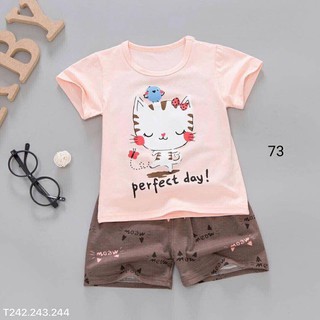 Bộ bé gái Hàn Quốc