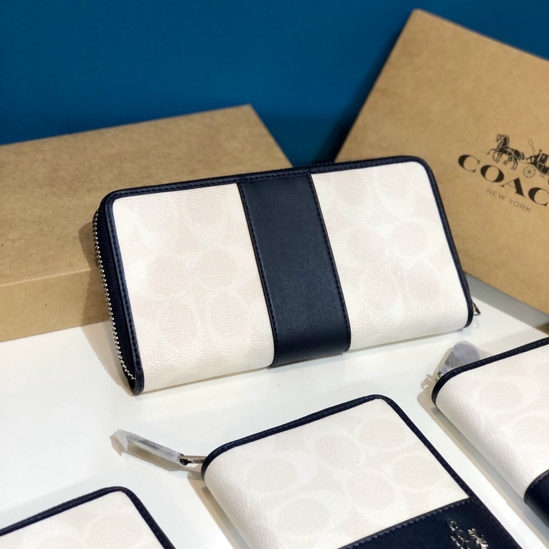 VÍ COACH ACCORDION F54630